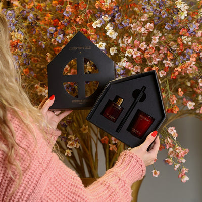 Geschenkbox Urban – Duftstäbchen & Kerze schwarz, rot und kupfer