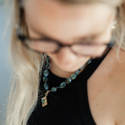 Halskette "Emerald mit Vesonit Anhänger"